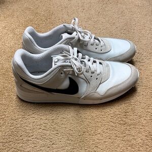 Nike Pegasus 89 golf shoes
